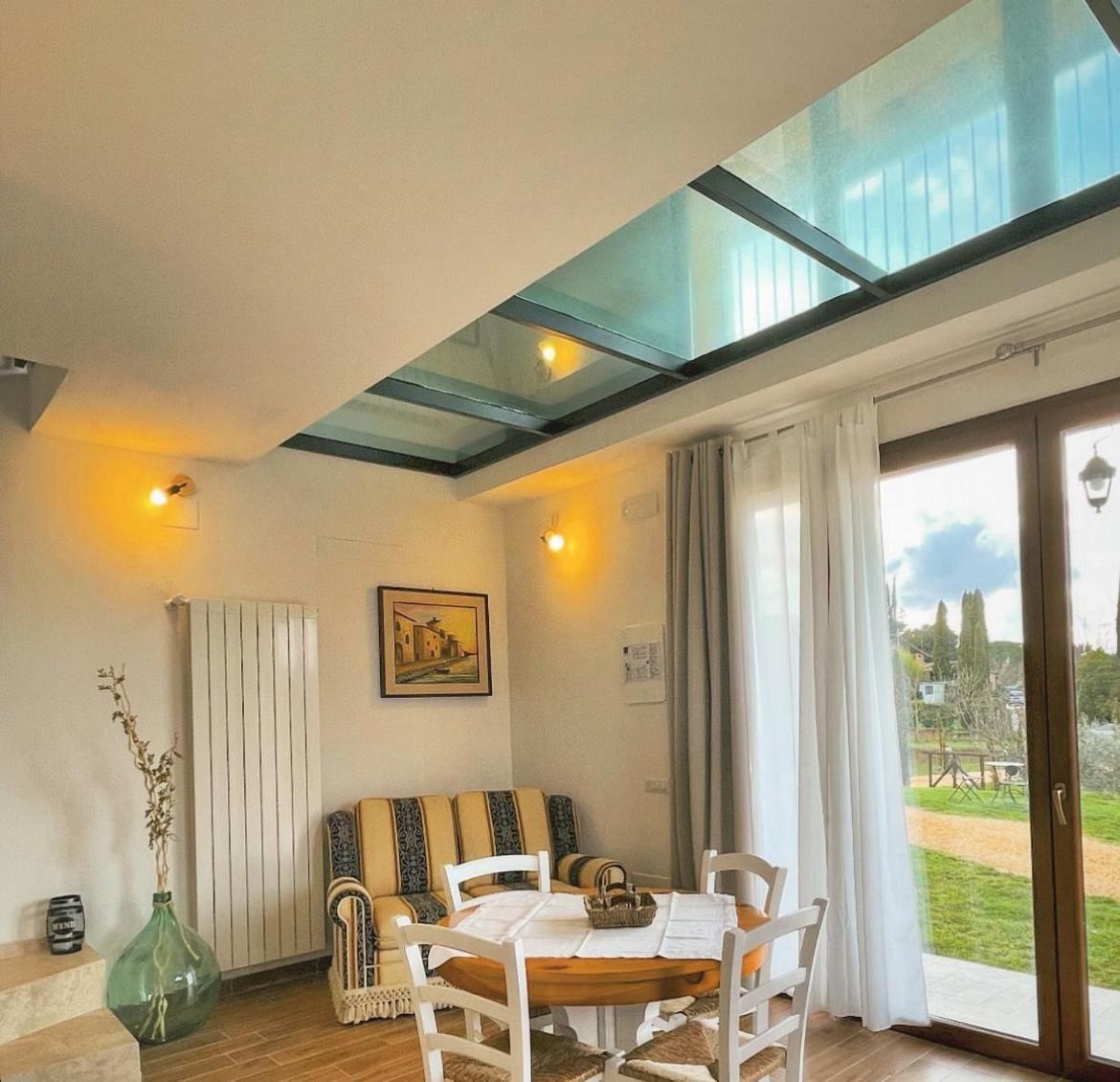 Agriturismo La Corte Del Sole シエーナ エクステリア 写真