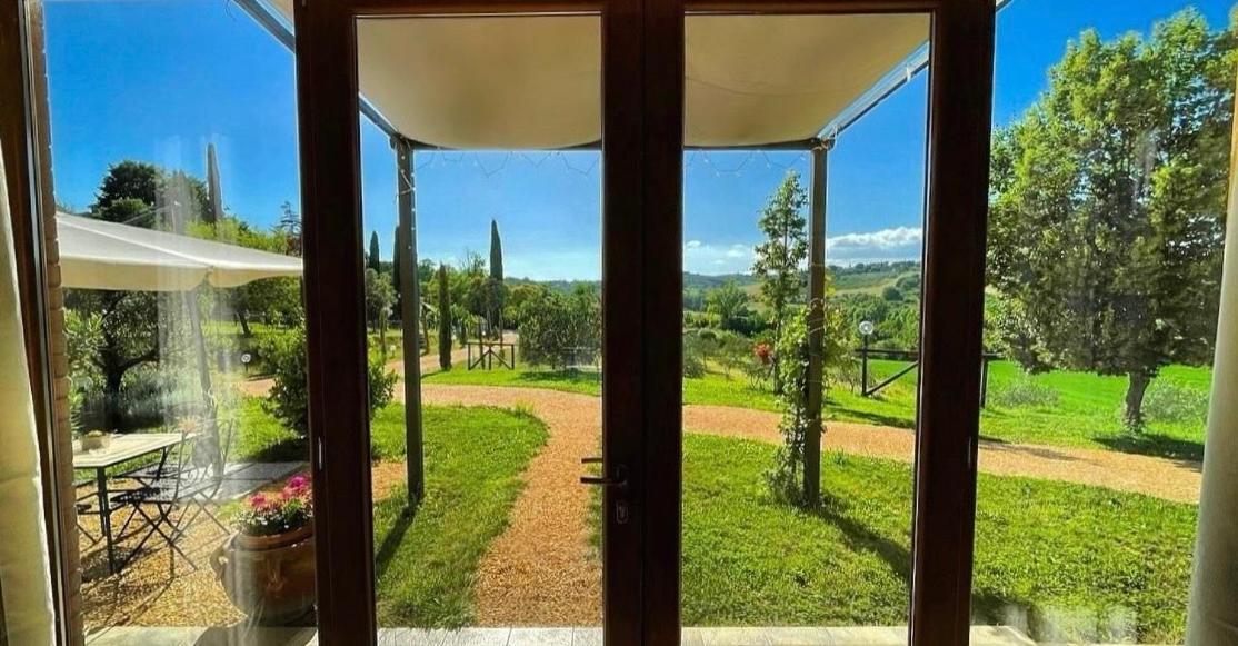 Agriturismo La Corte Del Sole シエーナ エクステリア 写真